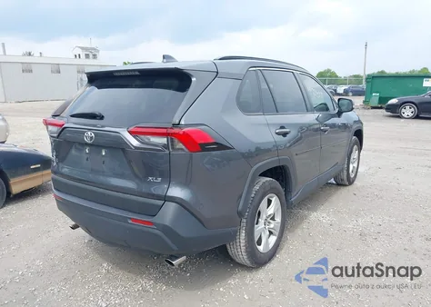 2019 Toyota Rav4 Xle z USA, uszkodzony, nr VIN JTMW1RFV6KD513554